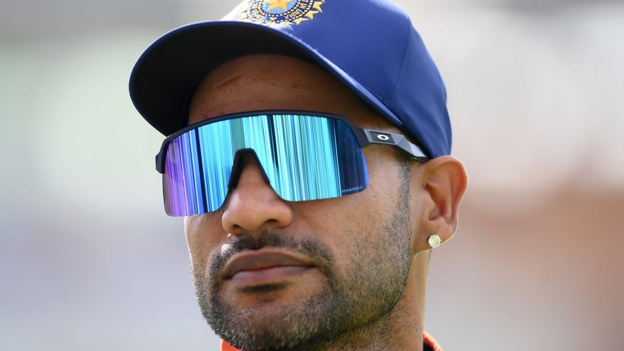 Shikhar Dhawan to make his Bollywood debut with Huma Qureshi, Sonakshi Sinha's Double XL