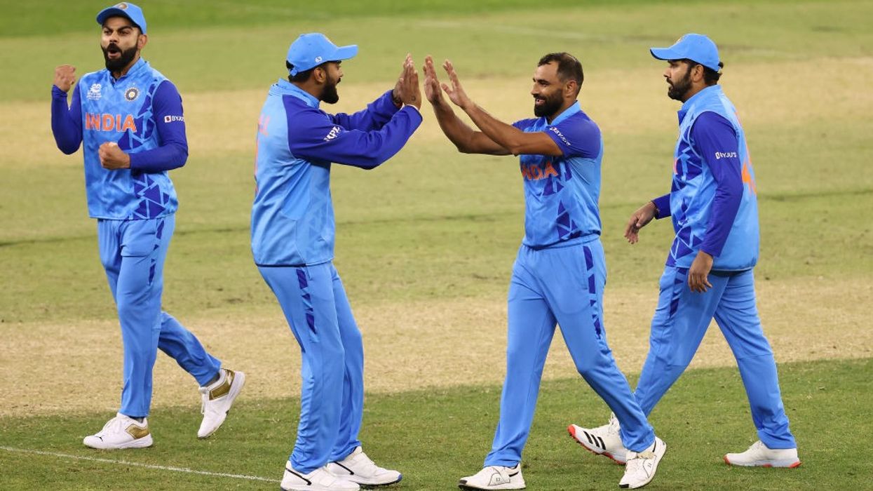 India will play New Zealand in T20 World Cup final, lift the trophy: AB de Villiers