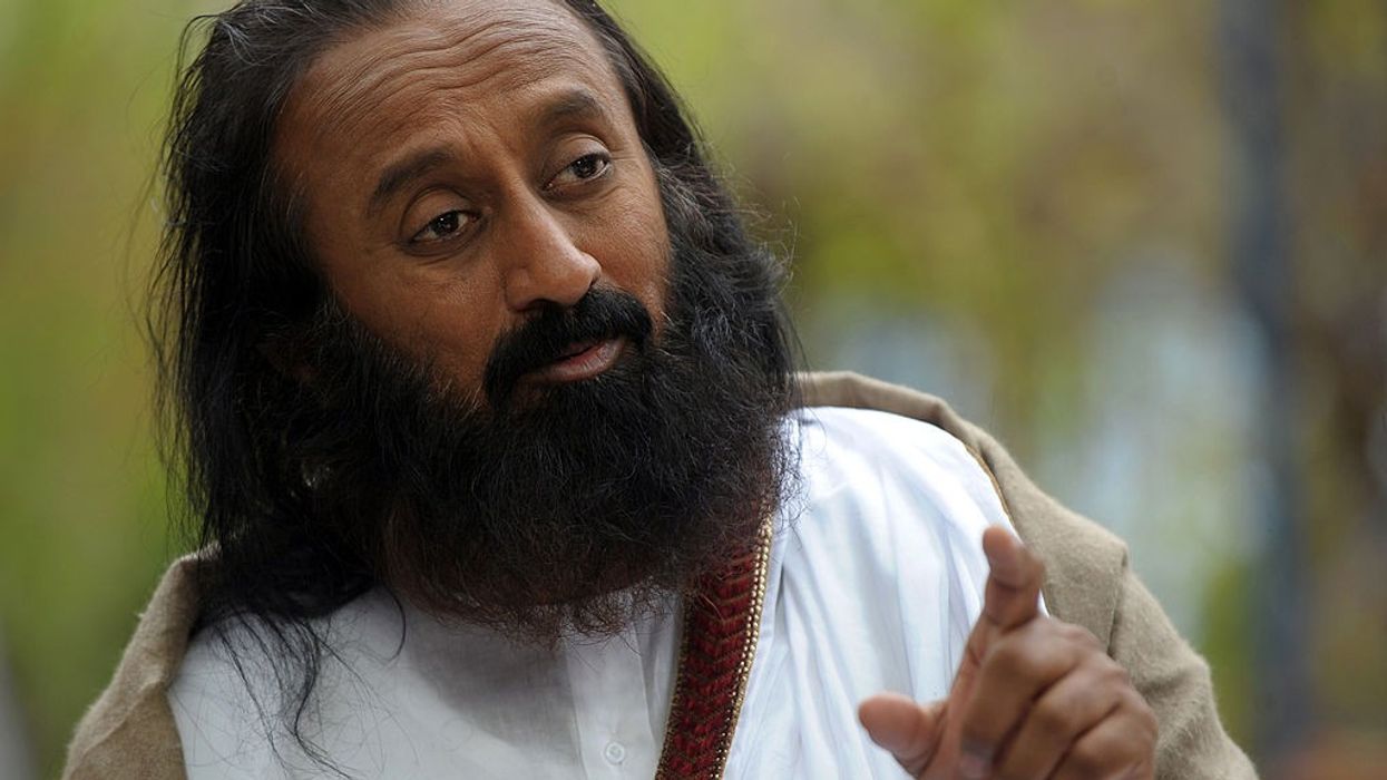 Gandhi Peace Pilgrim Award presented to Sri Sri Ravi Shankar in Atlanta