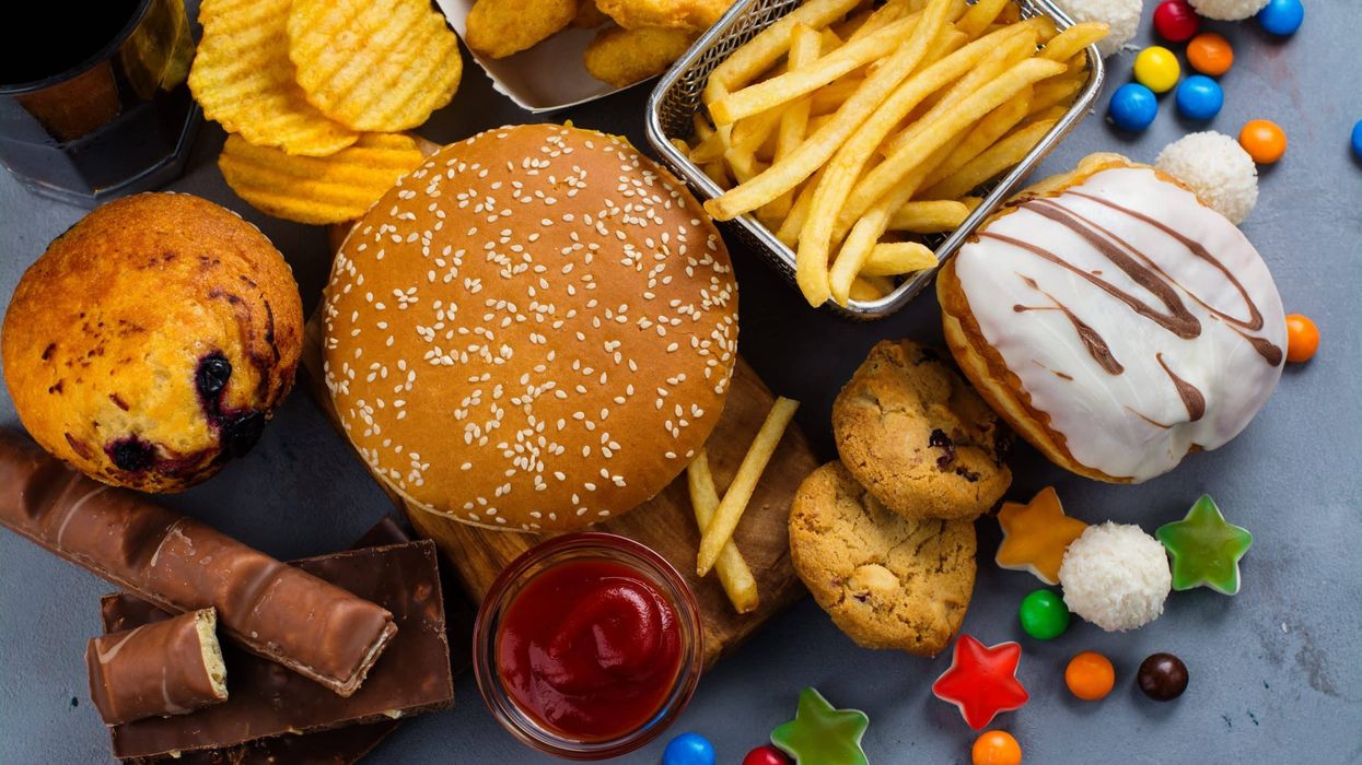 Fast food can lead to inflammation and pain even in those who are healthy - Study