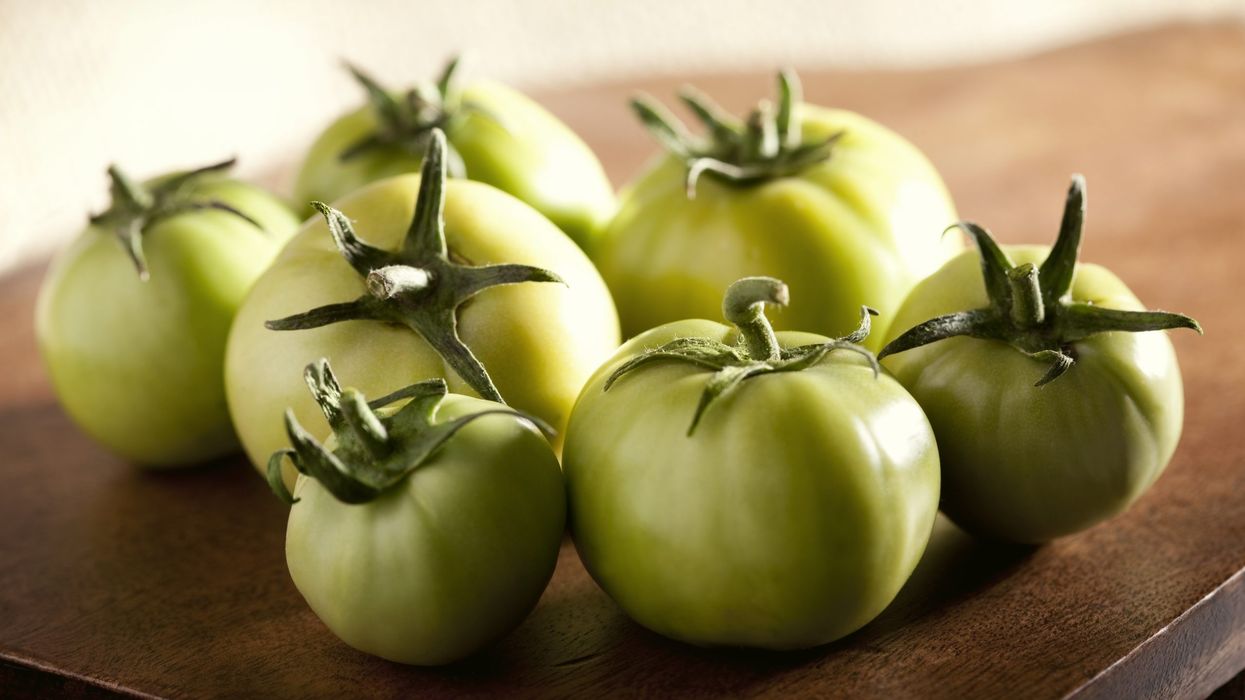 Should you include green tomatoes in your diet?