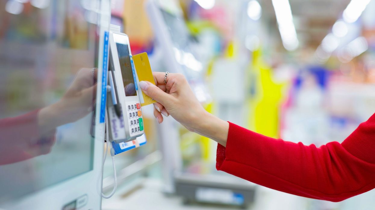 Brits beware! Human faeces and dangerous bacteria found at self-service checkouts