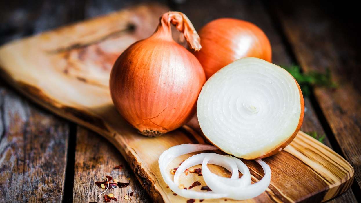 Can onion juice really reduce hair fall?