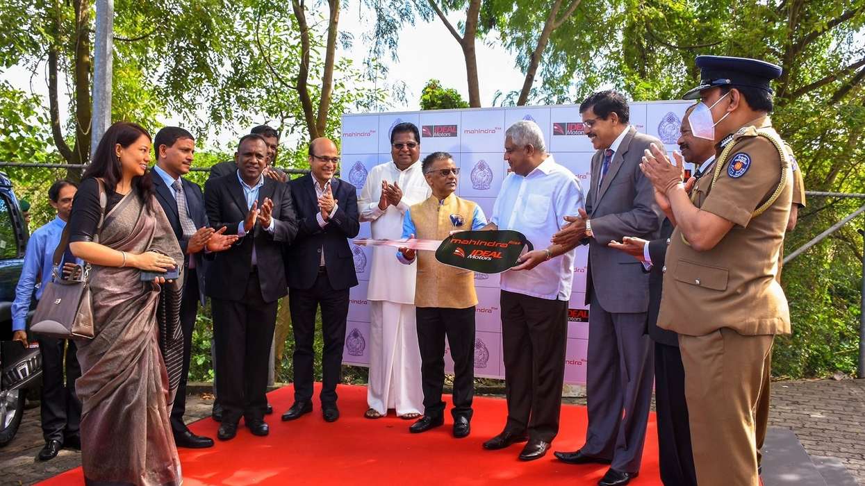 India hands 125 SUVs to Sri Lanka police