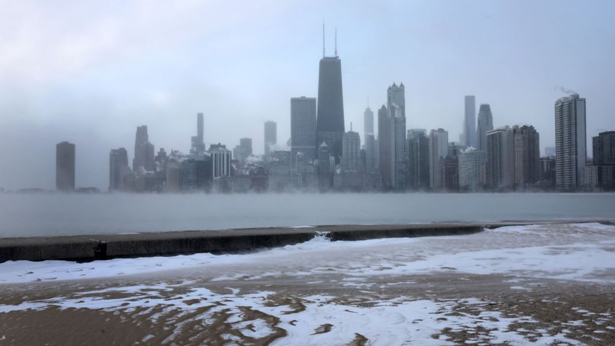 'Epic' winter storm wallops US, leaving 1 mn without power