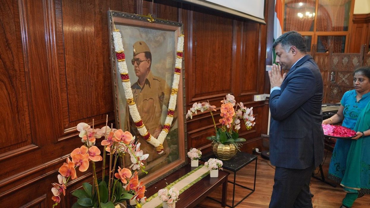 Freedom fighter Netaji's birth anniversary marked with tributes, exhibition in London