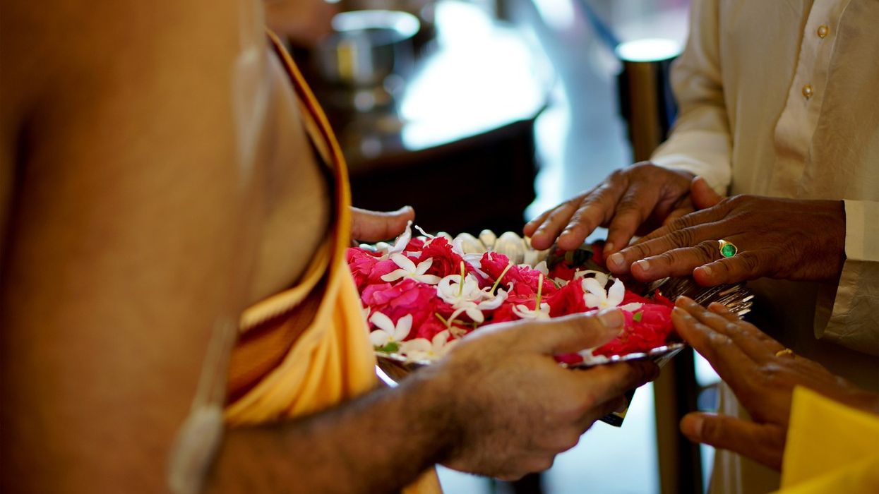 Priest of Hindu temple vandalised in Canada urges revocation of passports of those involved