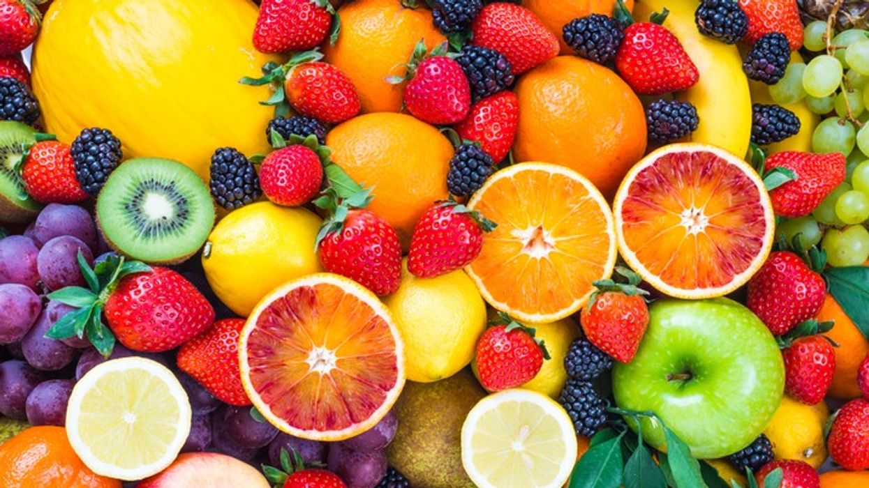 3 common mistakes to avoid while eating fruits as per Ayurveda expert
