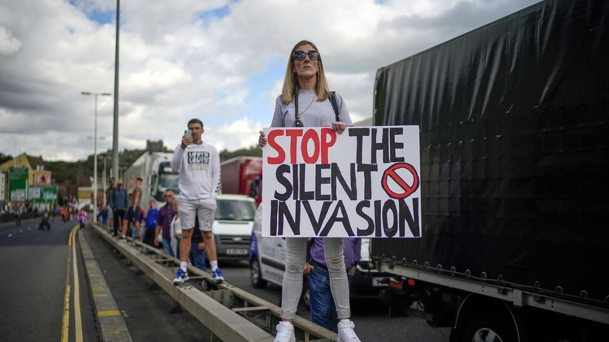 Charities urge UK politicians to oppose attacks on migrants