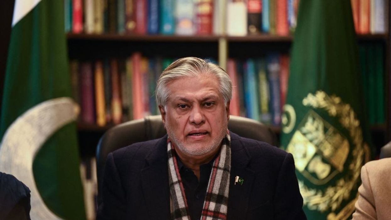 Watched by IMF, Pakistan to present budget amid economic, political crises