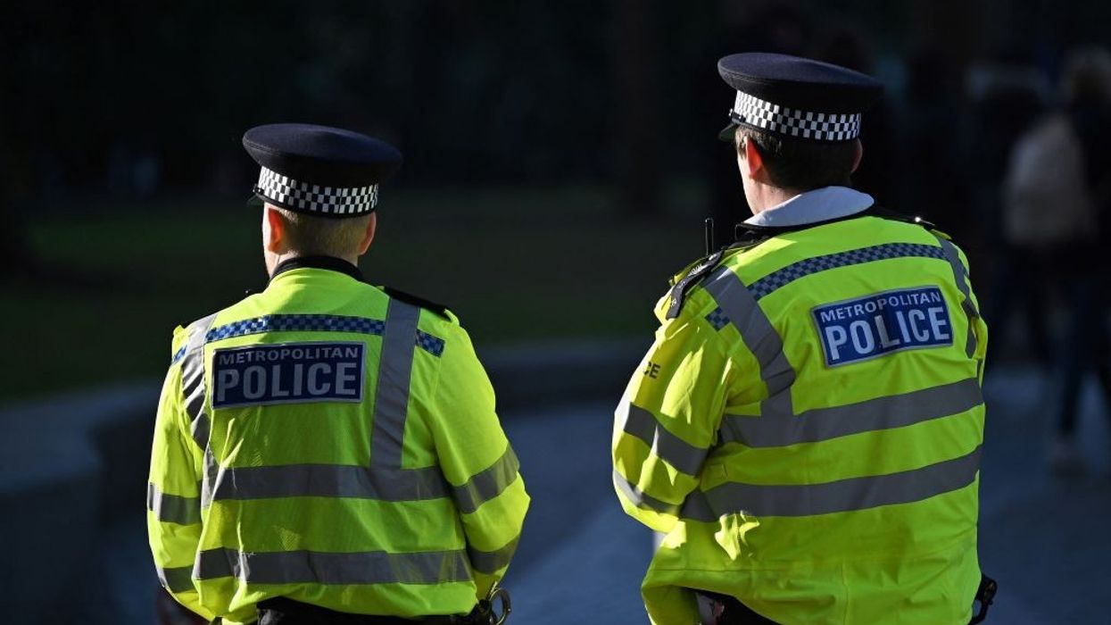 Five former Met officers guilty of sharing racist slurs