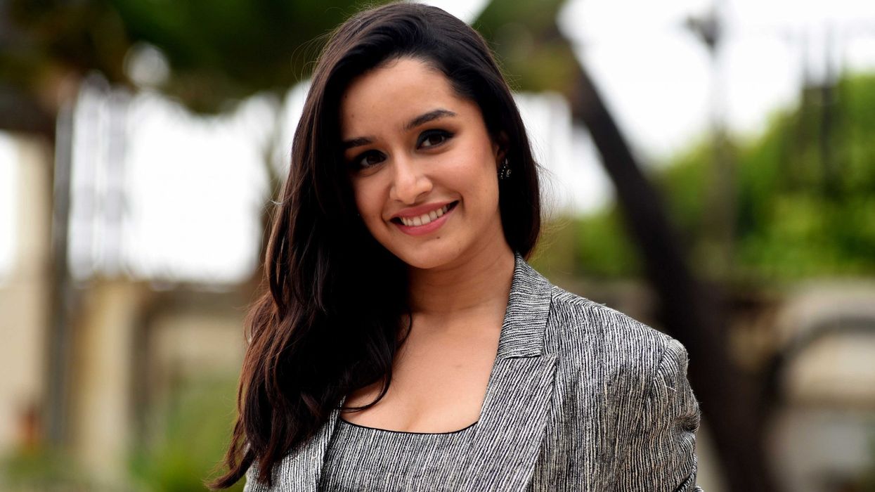 Shraddha keeps her promise by celebrating her birthday with media in a special way