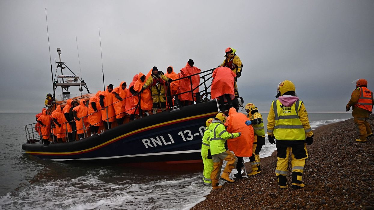 Nearly 30,000 migrants crossed Channel to UK in 2023