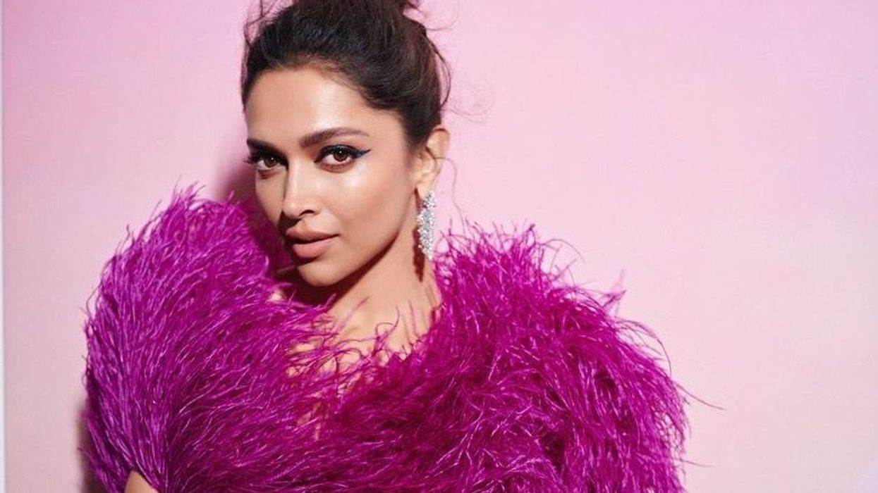 Deepika stuns in a purple dress at Oscar after-party (Photos)