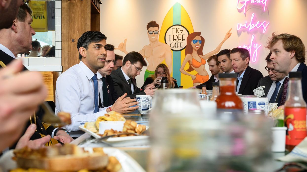 Sunak returns to UK with a ‘stash’ of Mexican Coke from the US