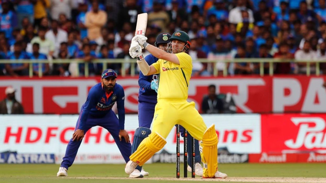 Starc haul and Marsh blitz help Australia hammer India
