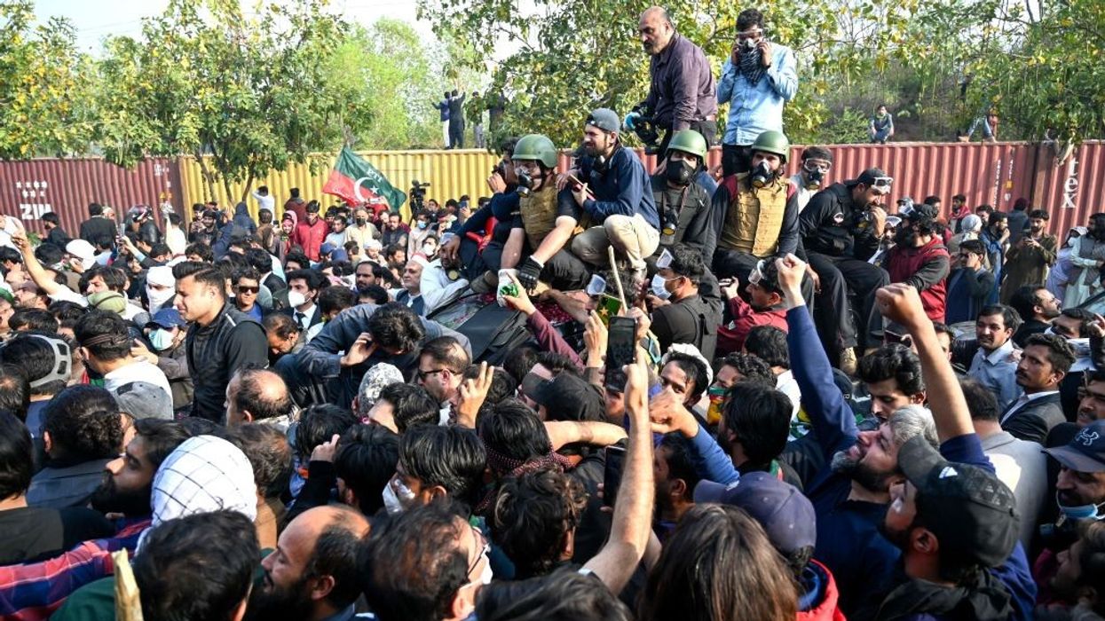 Pakistan court drops arrest warrant against Imran Khan
