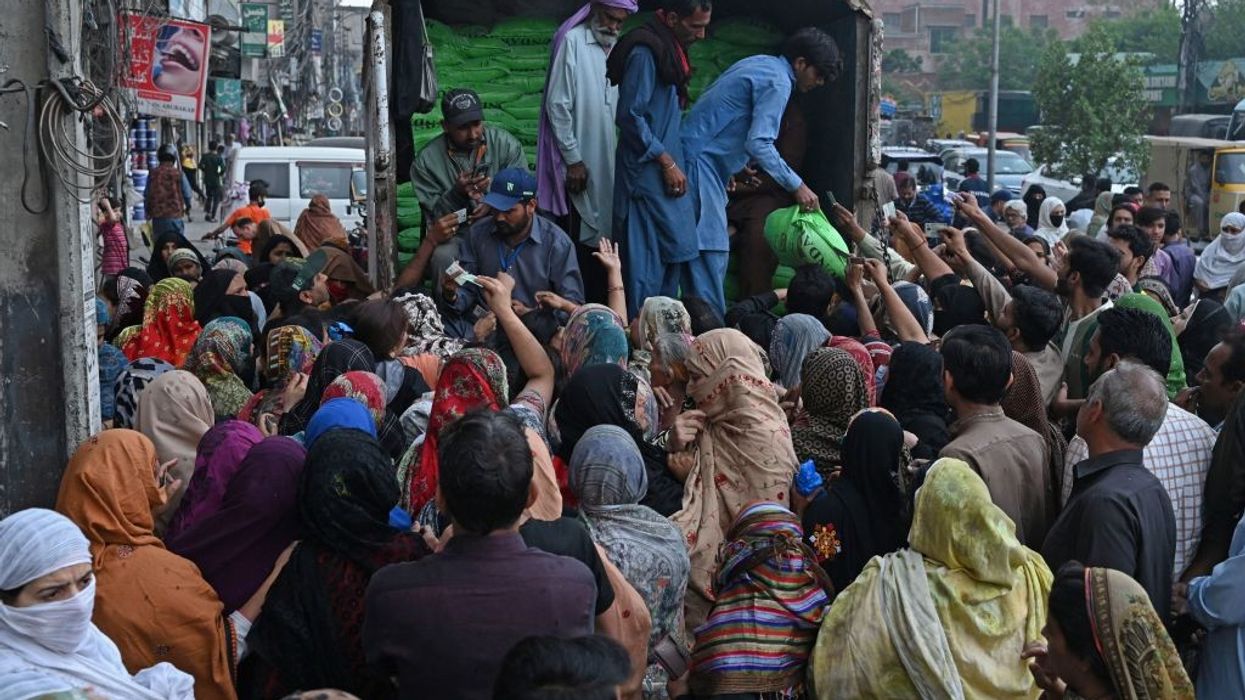 Pakistan struggles with high costs as economy teeters