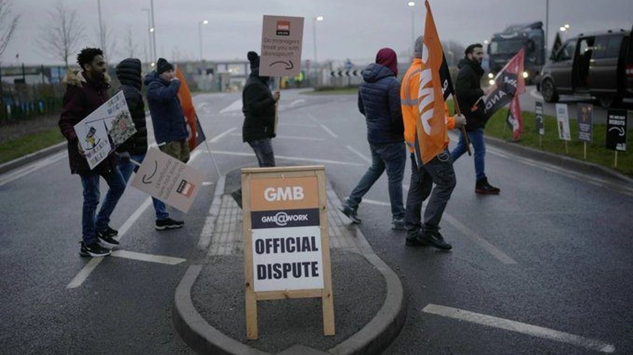 Union reports UK workers planning large-scale strike end of April