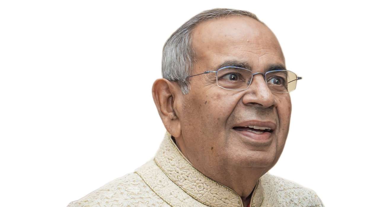 Gopi Hinduja and family