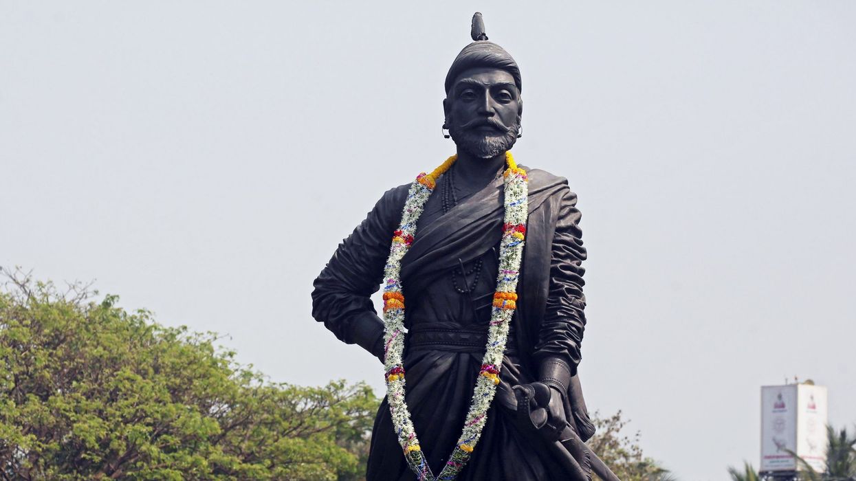 India ‘trying’ to bring back Shivaji’s sword from UK