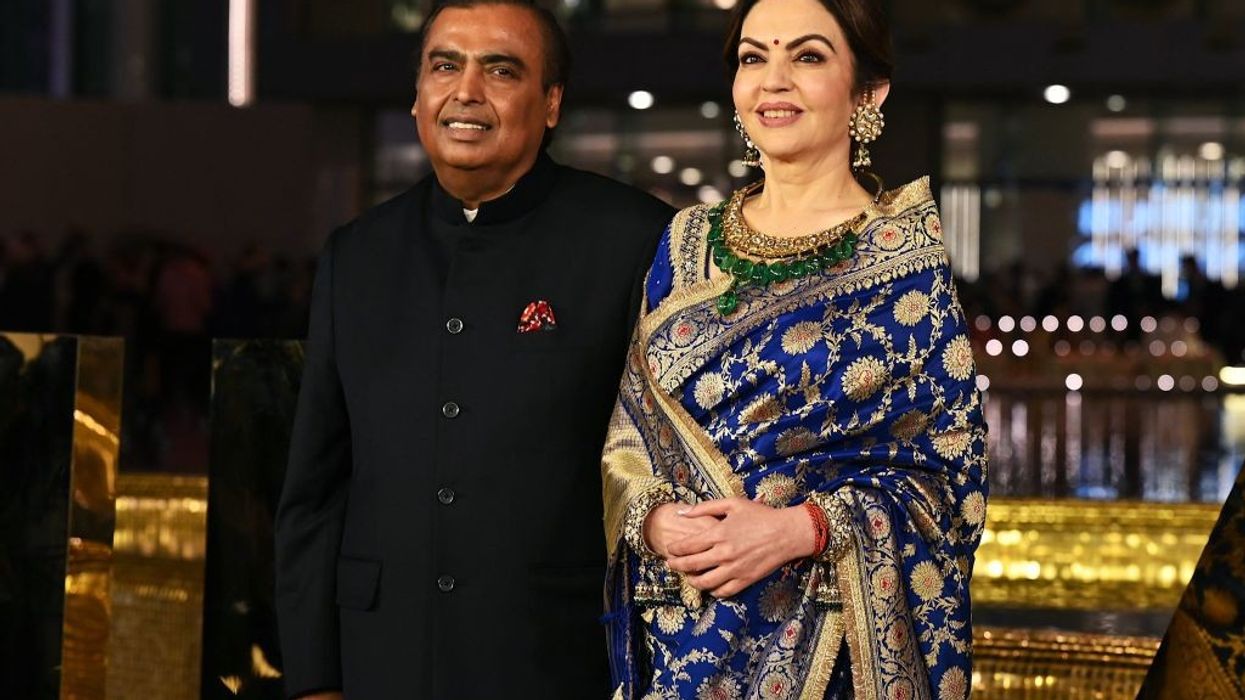 Reliance profit jumps on energy, retail business