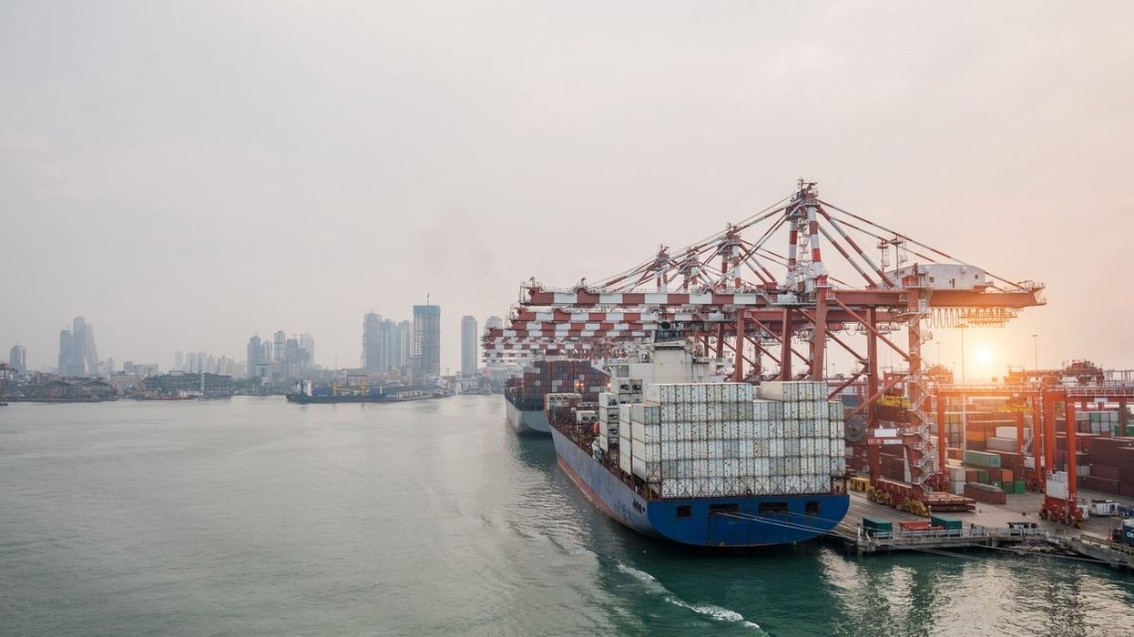 Chinese firm to build major port complex in Sri Lanka