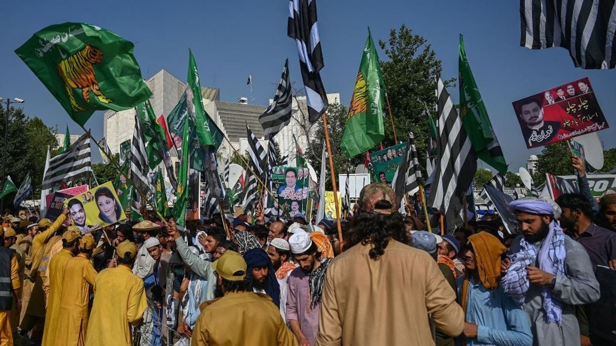 Protests against Pakistan's top judge as Imran Khan back in court