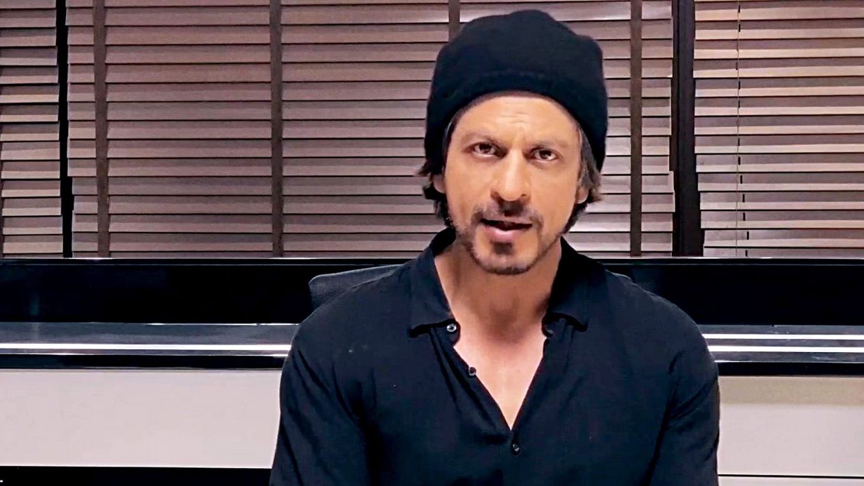 SRK video calls 60-year-old fan battling cancer