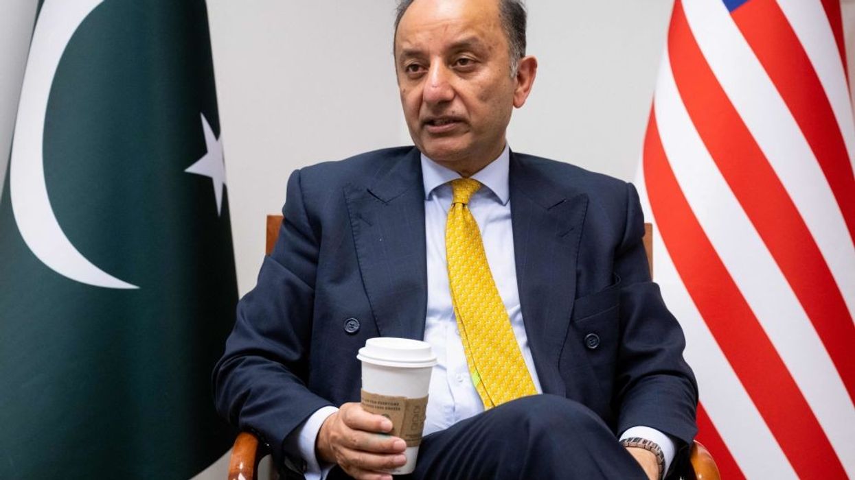 Pakistan paid in Chinese currency for discounted Russian oil