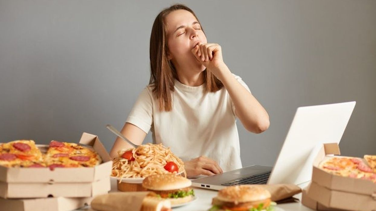 Eating junk food can harm deep sleep: Study