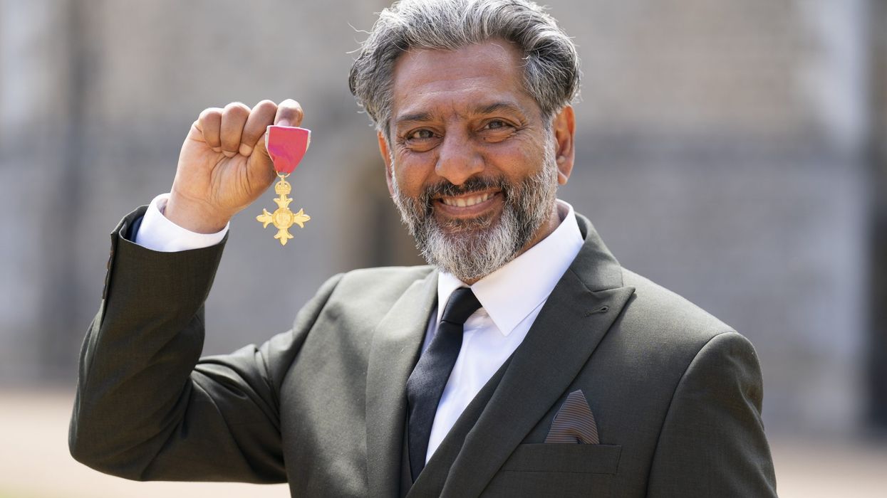 Nitin Ganatra to be part of Sky Arts’ Portrait Artist of the Year Celebrities vs. Kids Special
