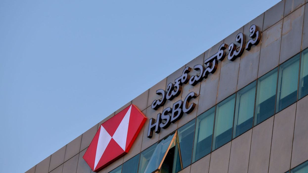HSBC launches private banking in India