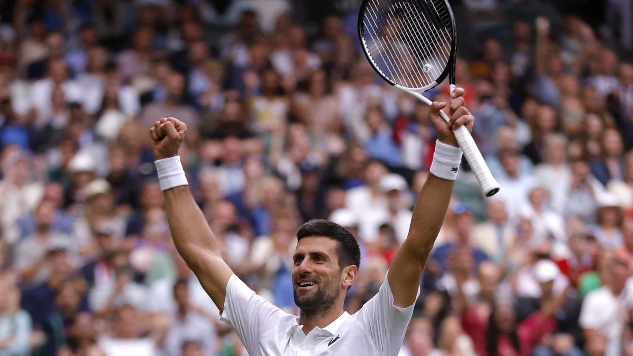 Djokovic delivers epic comeback to reach Wimbledon semifinals