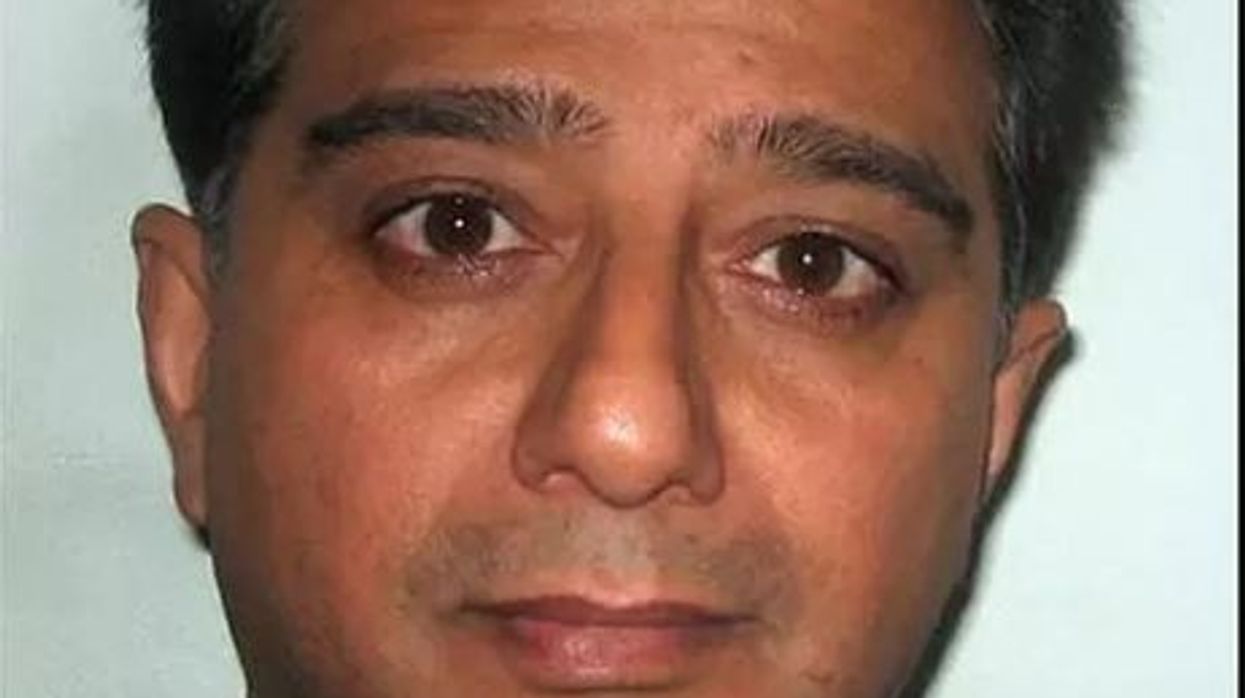 Court orders Asian lawyer to pay £28m over fraud