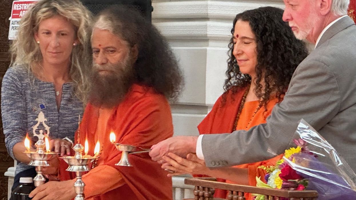 Unity event at Hindu Jain temple to mark anniversary of Pittsburgh shooting