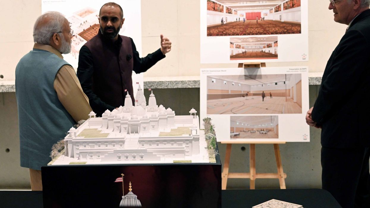 BAPS leaders update Modi on Paris temple construction