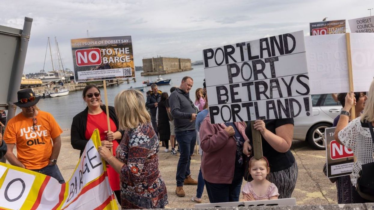 Watchdog for solicitors probes firms for alleged false asylum claims