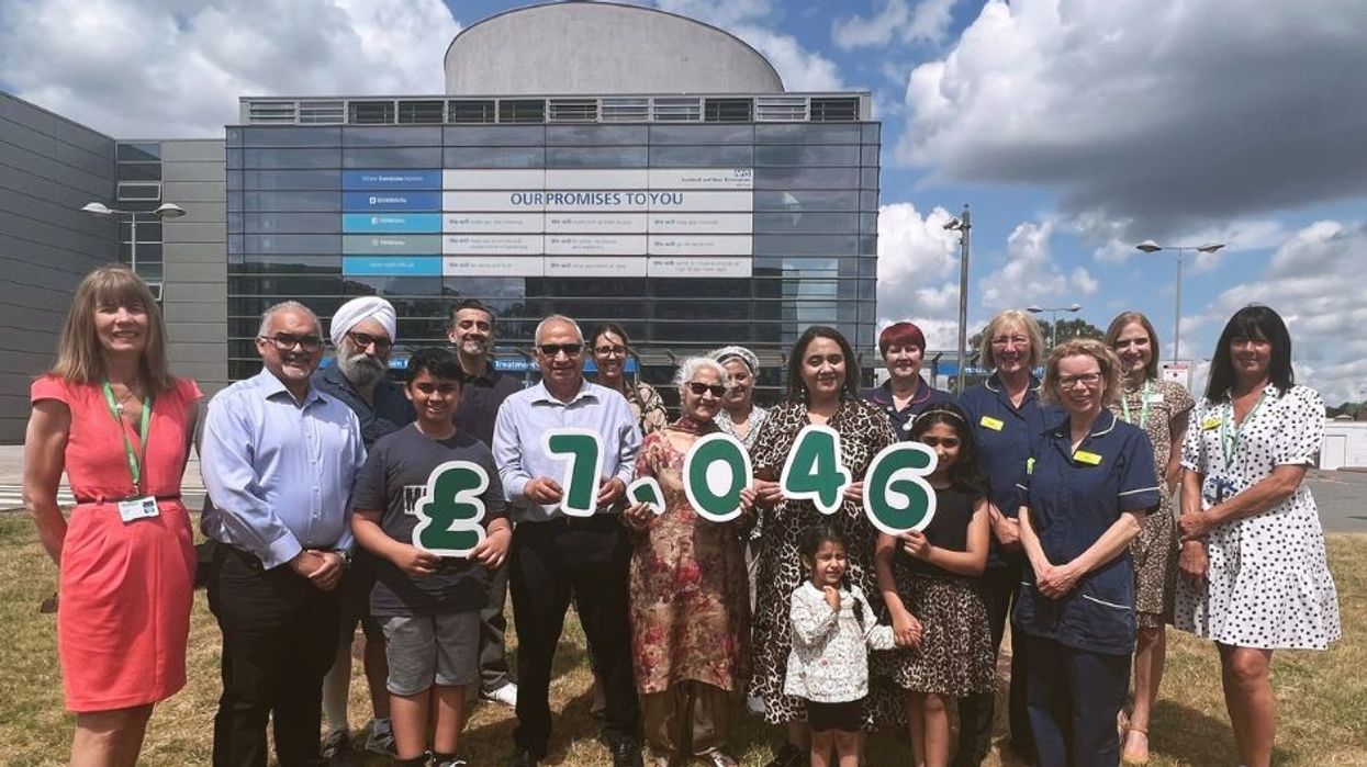 Chef's Kilimanjaro climb raises £7,000 in gratitude to Macmillan Cancer Support