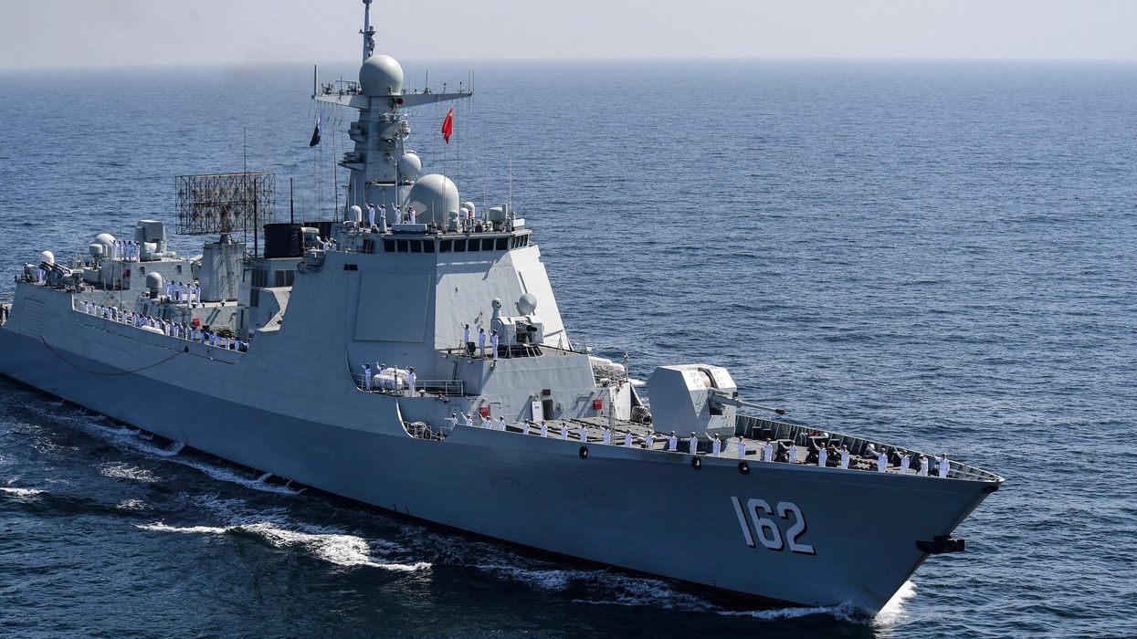 Chinese warship docks at Colombo following delay over Indian concerns