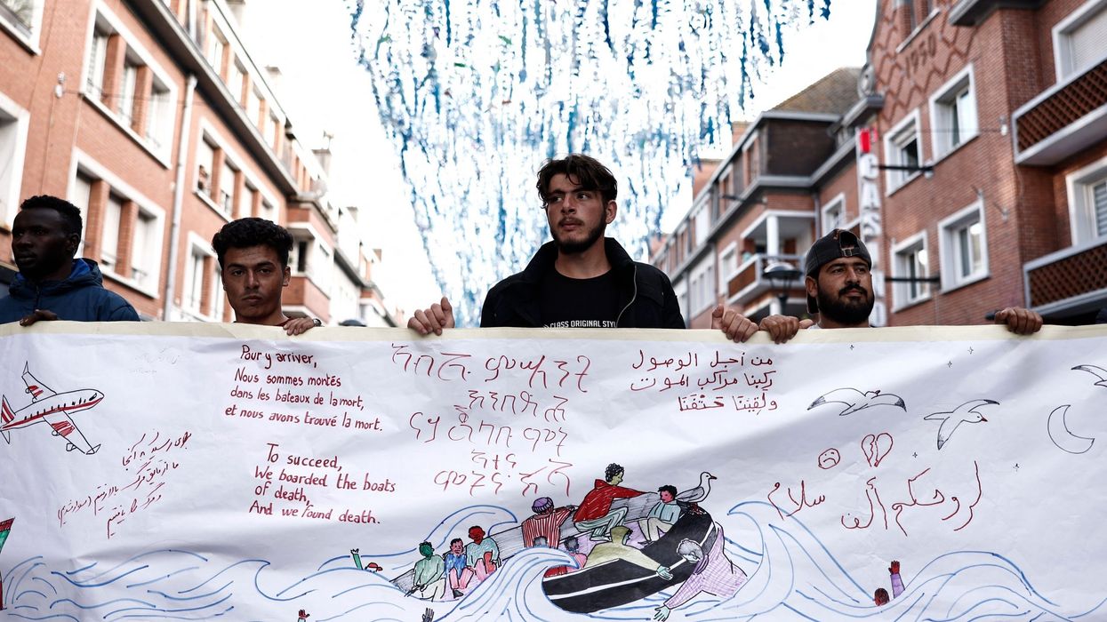 Paris to probe deaths of Channel migrants