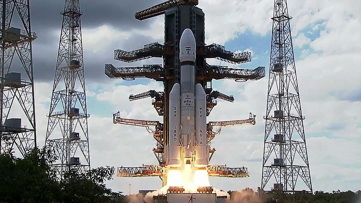 India waits with bated breath for moon landing days after Russian lander crash