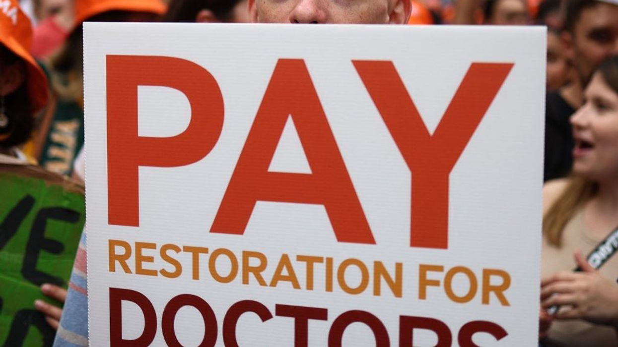 Senior doctors to strike again in October