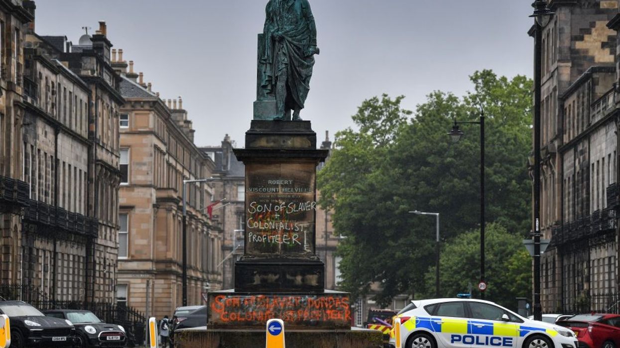Plaque linking Henry Dundas to slavery disappears amid ongoing controversy