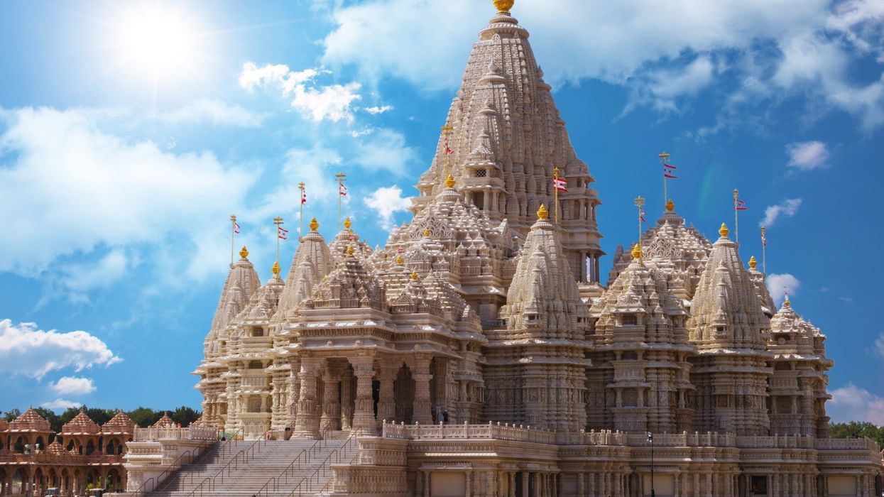 Modi and Sunak send wishes for Akshardham inauguration in New Jersey