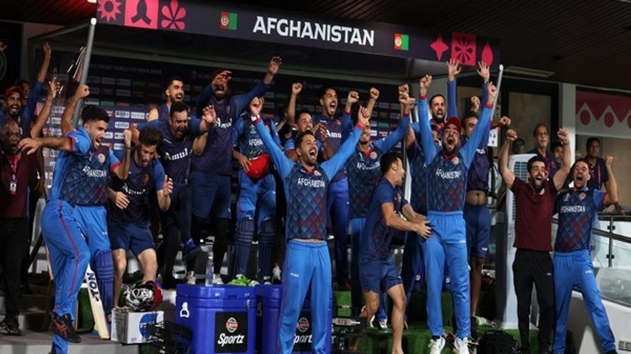 Afghanistan team grooves to SRK's 'Lungi Dance' after win against Pakistan