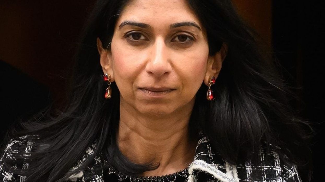 Sunak faces pressure to sack Braverman over Met accusation