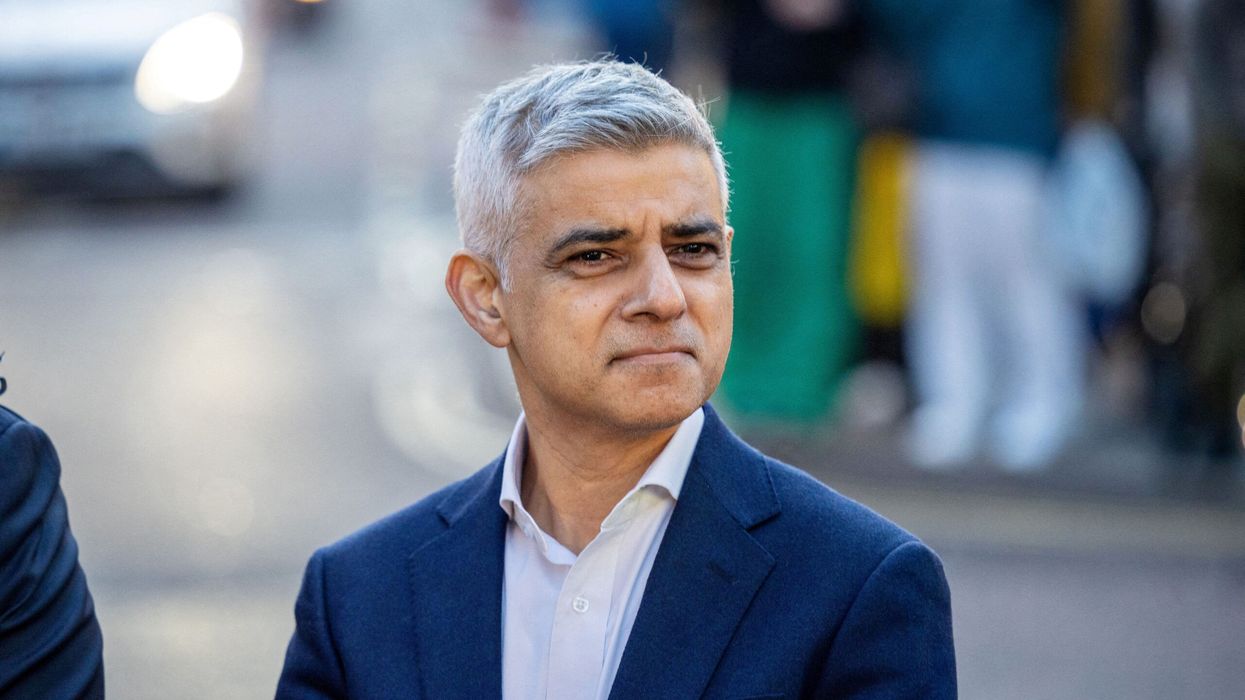 Khan unveils £100m fund to revive stalled housing projects
