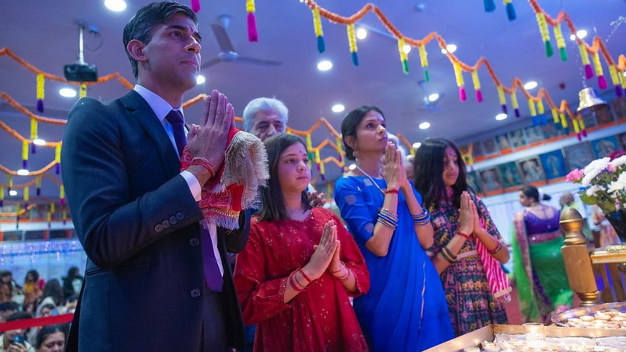 Sunak visits Southampton temple with family to celebrate Diwali
