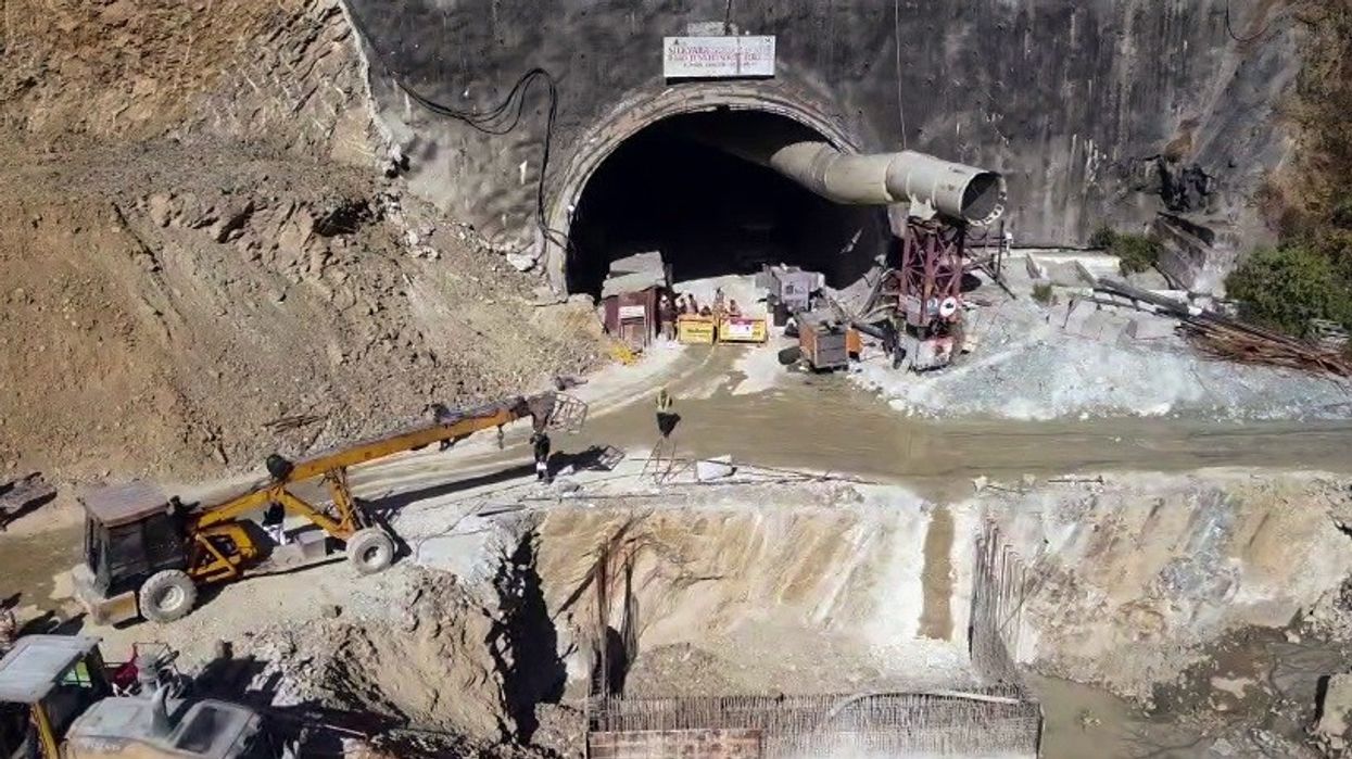 Special drilling machine flown in to save trapped Indian tunnel workers